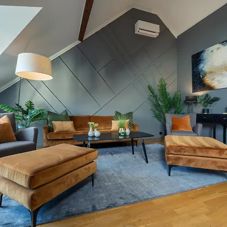 Enter - Historic Arctic Leilighet Tromsø