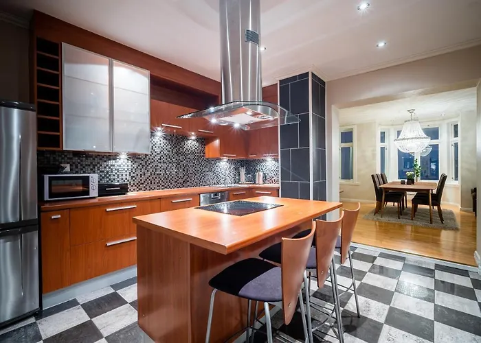 Enter - Historic Arctic * Tromsø