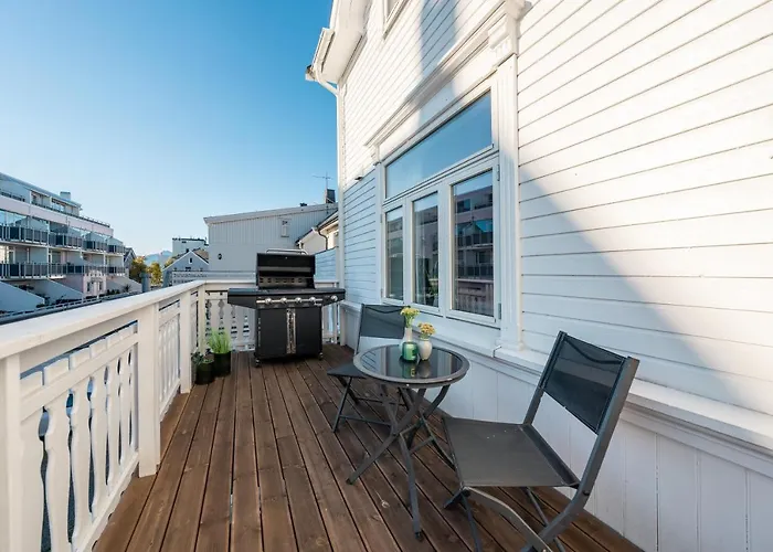 Enter - Historic Arctic Leilighet