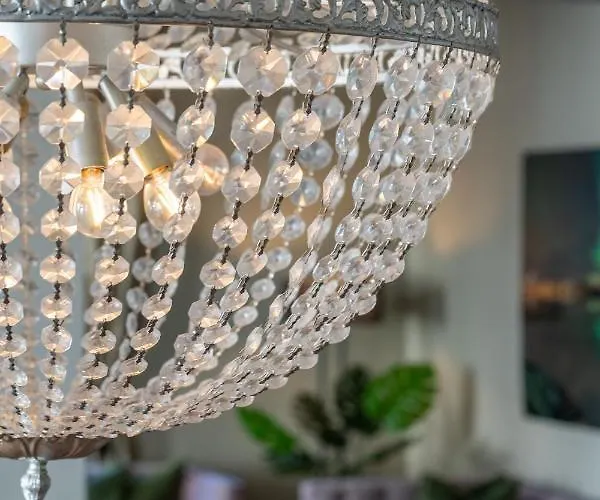 Enter - Historic Arctic Leilighet